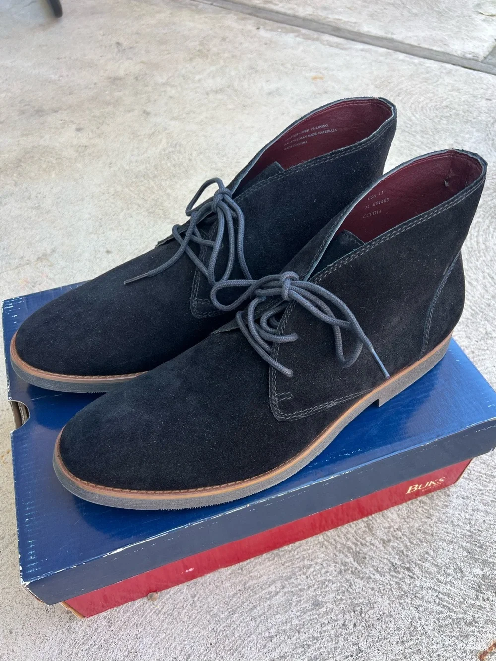 BUKS by Walk-Over Wallen Black Suede Chukka Boots Men’s 13M – Never Worn